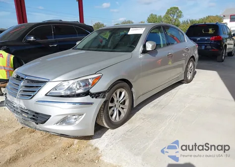 2013 Hyundai Genesis 3.8 z USA, uszkodzony, nr VIN KMHGC4DD4DU243234